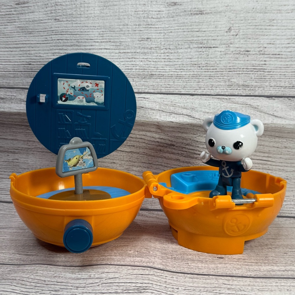 Octonauts Captain Barnacle On The Go Pod Toy Mattel 2012